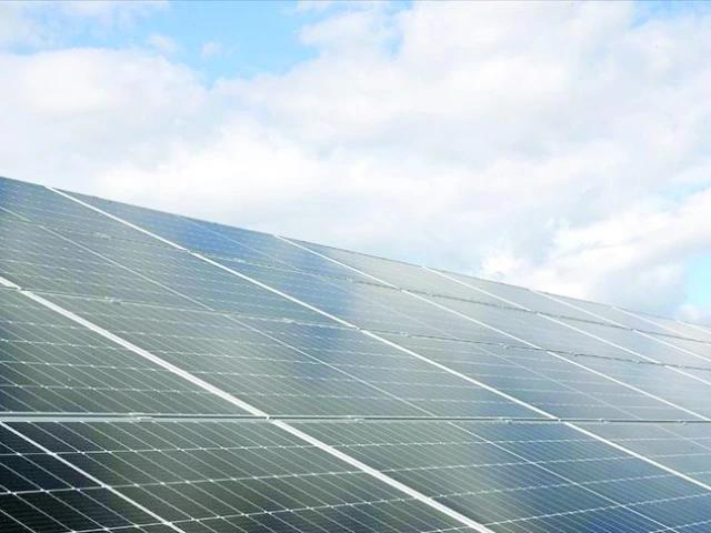 Solar boom eases Pak energy crisis