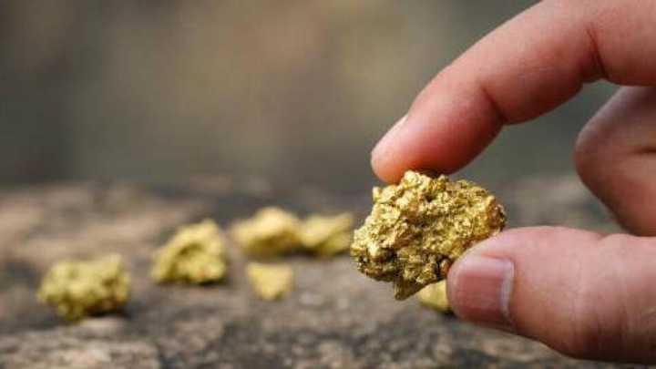 El oro supera por primera vez en su historia los 4.000 dólares por onza