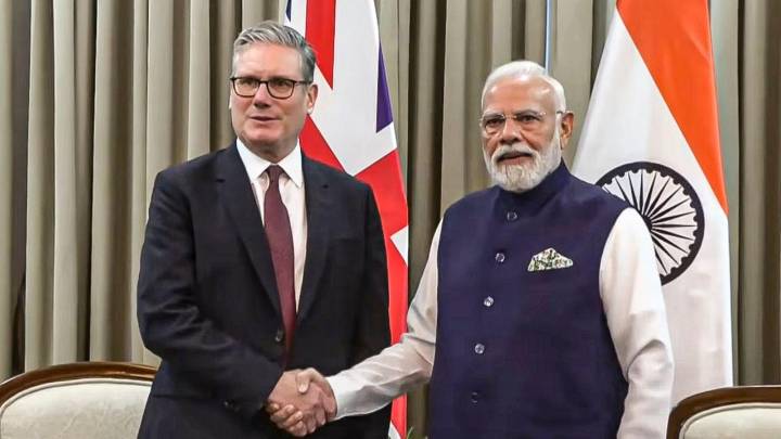 PM Modi in Mumbai LIVE: PM Modi hold talks with UK counterpart Starmer at Mumbai
