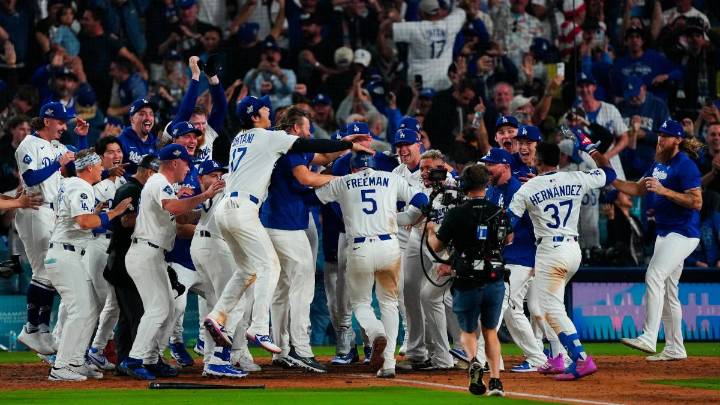 Jugaron hasta las 2 de la mañana: Los Dodgers de Los Ángeles ganaron un partido “eterno” y se acercan a su noveno título de Serie Mundial