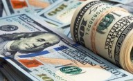 Presión con los dólares y el riesgo país sube y acaricia los 1300 puntos