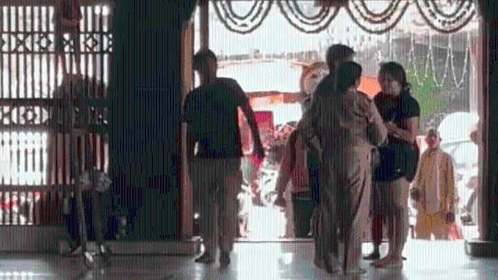 Woman denied temple entry for wearing shorts argues with priest, police; video goes viral