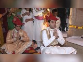 Union Minister Scindia, along with son perfrom puja at Deoghar