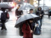 A qué hora se esperan tormentas en CABA y Gran Buenos Aires: las alertas naranjas del SMN