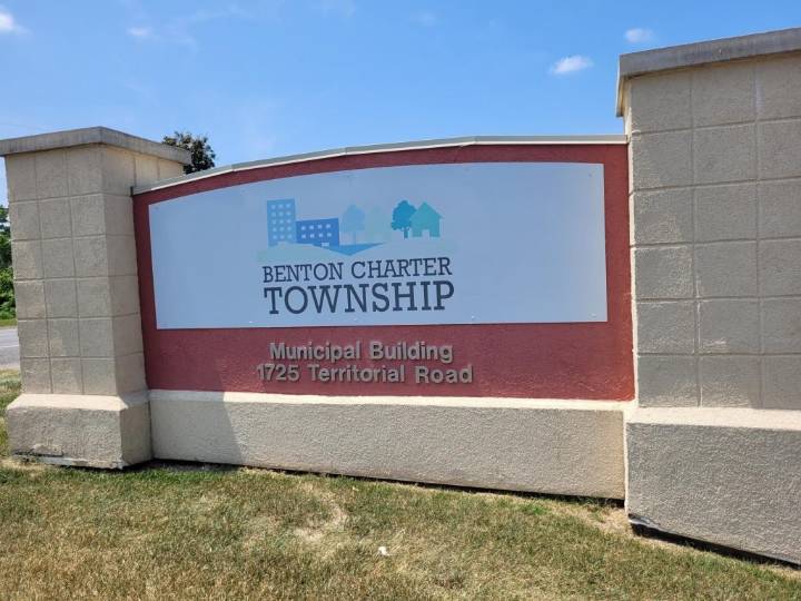 Benton Township Trustees approve site plan for ‘glamping’ amenities at wedding venue