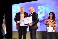 La Universidad Nacional celebró su cincuentenario en Mar del Plata