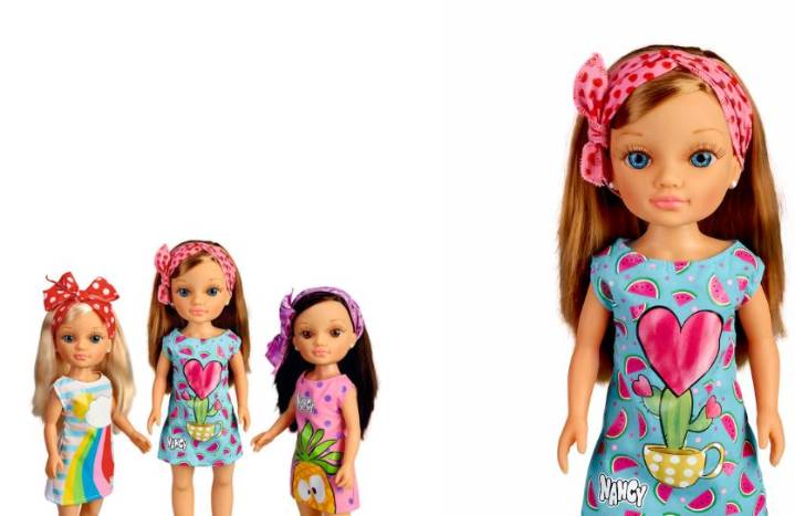 Las muñecas de Famosa se dirigen al,… precipicio