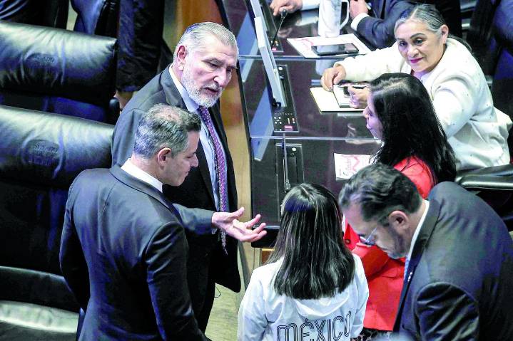 Senado eleva el techo de la deuda
