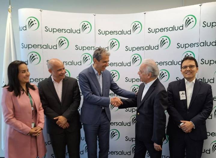 La Superintendencia Nacional de Salud facilitó en las últimas horas la suscripción de un acuerdo entre la Nueva EPS y el gestor farmacéutico Audifarma