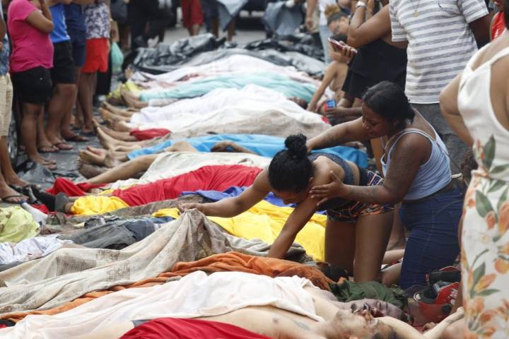 Brasil: suben a 132 los muertos en operación policial en Rio de Janeiro