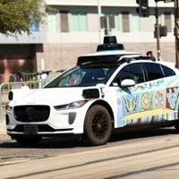Waymo robotaxis to deliver orders for some US DoorDash users