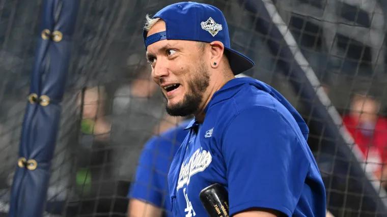 Why Dodgers are starting Miguel Rojas in pivotal World Series Game 6