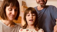 "Nuestra hija de 7 años sigue sin plaza escolar en Barbastro tras más de dos meses de espera"