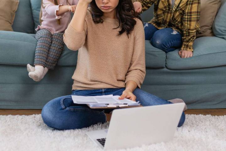 Mom Who Gave Up Career to Raise Kids Wants to ‘Leave’ Family to Study
