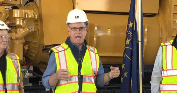 Braun tours Caterpillar expansion, pressed on redistricting special session