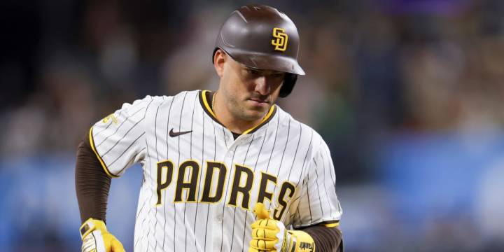 Jose Iglesias suspended one game; Xander Bogaerts fined
