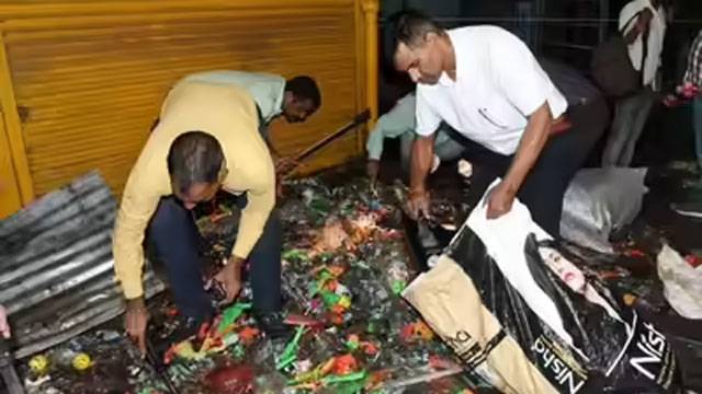 Kanpur firecracker blast injures eight, leaves several critically burned