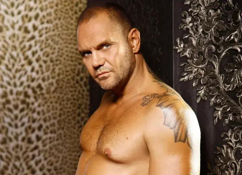 Nacho Vidal podría enfrentar cuatro años de prisión por homicidio imprudente de un fotógrafo durante el “rito del sapo bufo”