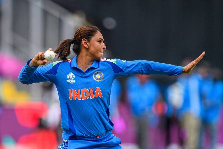 India vs Pakistan Live Streaming: How To Watch IND-W vs PAK-W Women's ODI World Cup 2025 Match Live?