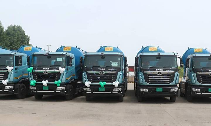 Tata Motors Commercial Vehicles advances zero-emission trucking, delivers state-of-the-art Prima E.55S electric prime movers to Enviiiro Wheels Mobility