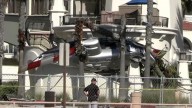 Helicóptero pierde el control y se estrella en una playa concurrida de EEUU (+Videos)