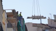 Building collapse in central Madrid leaves 3 construction workers injured, 4 more missing