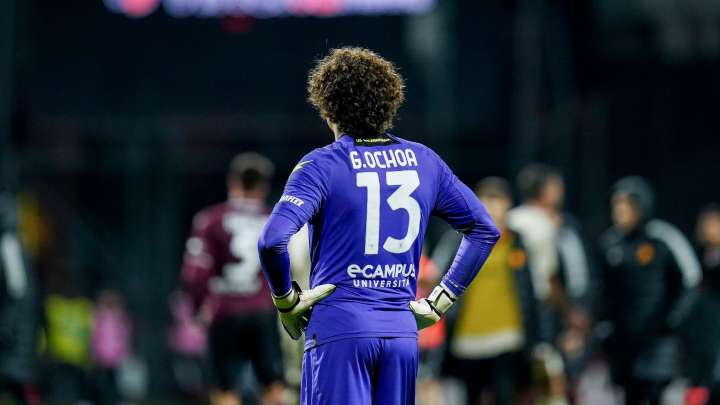 Guillermo Ochoa Sufre Una Nueva Goleada en Chipre