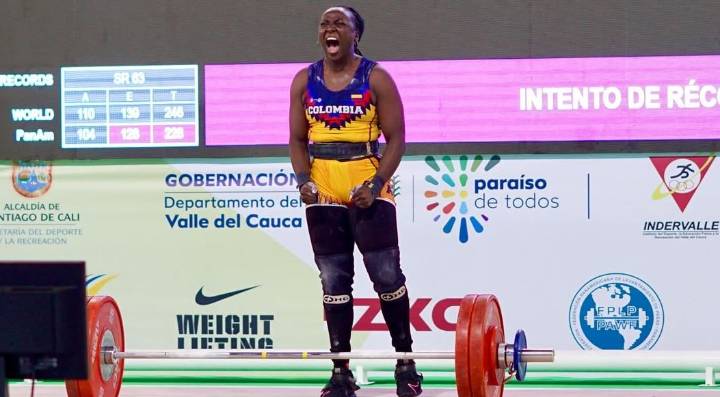 Yenny Sinisterra, doble medallista para Colombia en el Mundial de Pesas 2025