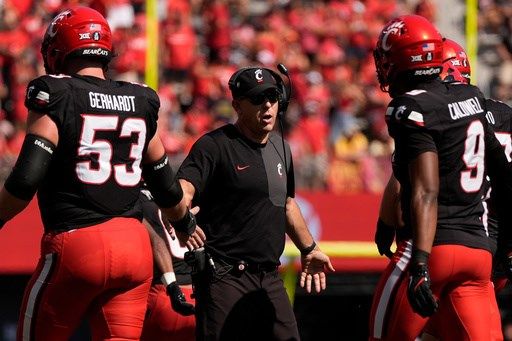 Cincinnati emerges as a Big 12 contender with its 1st AP poll ranking in nearly 3 years