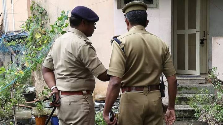 Kerala Man Attacks Father With Machete, Threatens Suicide Over Property Paper Dispute