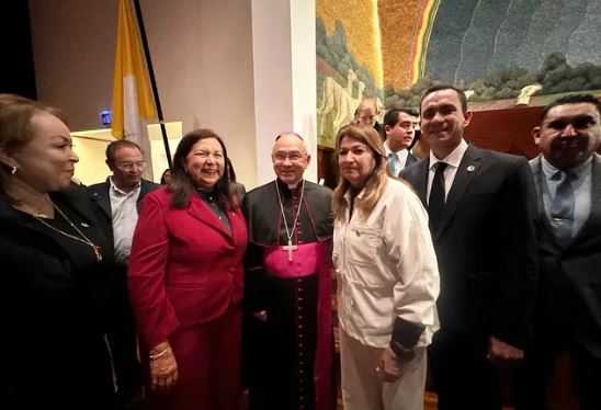 Carmen Meléndez lidera delegación venezolana en Roma para canonización