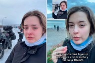 Influencer se graba llorando tras caída en moto a 10 km/h y la tunden en redes
