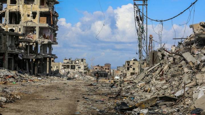 Gaza vive su primera noche tranquila tras un día de alto al fuego