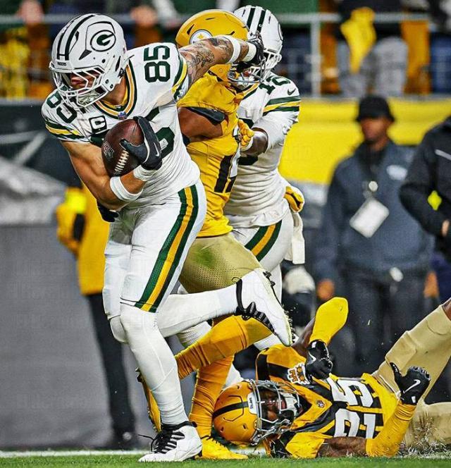 Packers arruina fiesta de Rodgers y Steelers