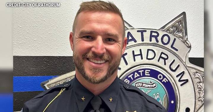 New Rathdrum police chief sworn in after Chief McLean's retirement