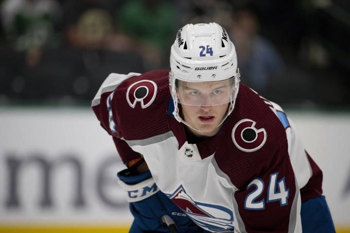 Deadspin | Wild acquire F Oskar Olausson in trade, send D Kyle Masters to Sharks