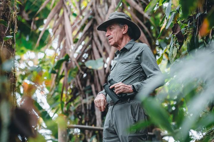 El economista con corazón de ambientalista que protege los bosques del Chocó Andino