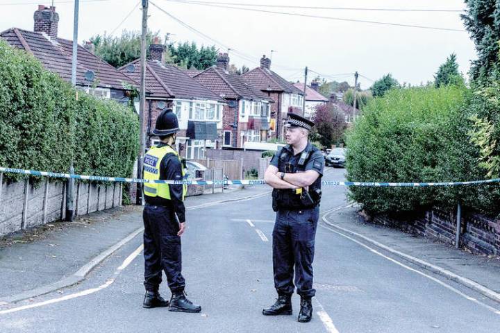 UK synagogue attack kills 2, fueling fears of antisemitism
