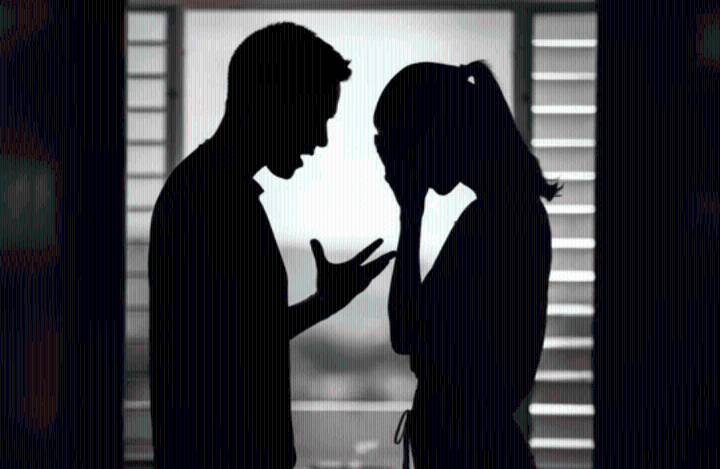 Dear Abby: My fiancé won't loan me money to pay my rent