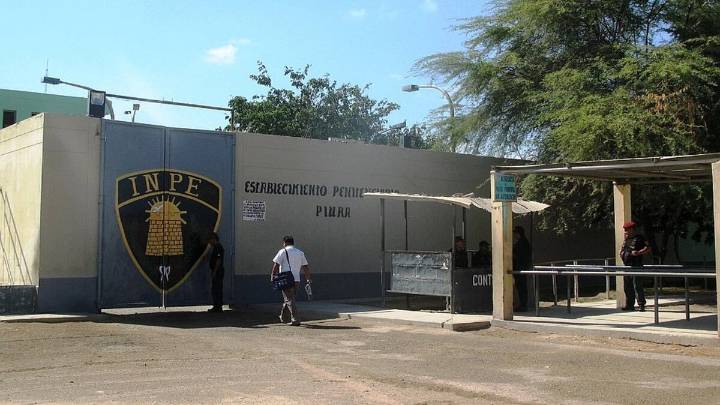 Fuga en el penal de Piura: INPE remueve a director y subdirector