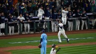 Eugenio Suárez's late grand slam puts M's one win away from Series