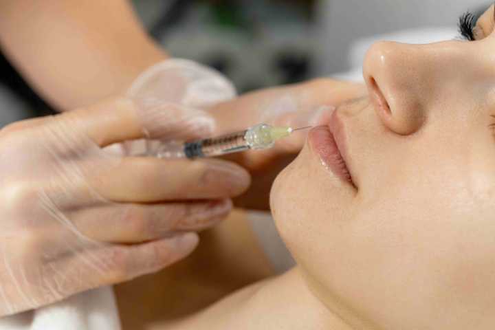 Médicos y Dentistas aclaran: la reciente sentencia del Juzgado de lo Penal nº 30 de Madrid no habilita a enfermeras para infiltrar ácido hialurónico