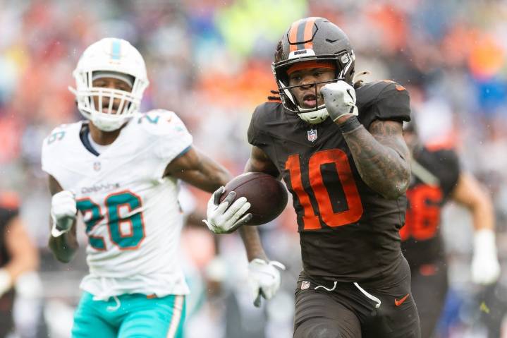 Deadspin | Quinshon Judkins (3 TDs), Browns demolish Dolphins