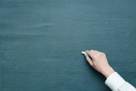 Opinión| El silencio de los honorables: una bofetada en el Día del Profesor