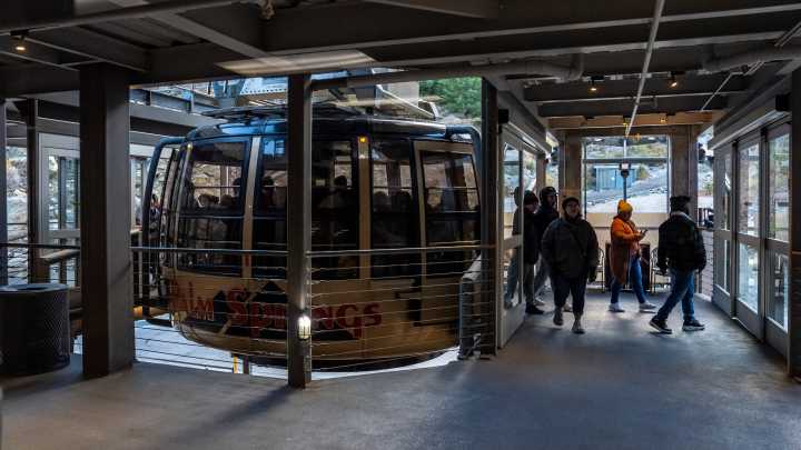 Palm Springs Aerial Tramway to reopen Oct. 13 after annual closure