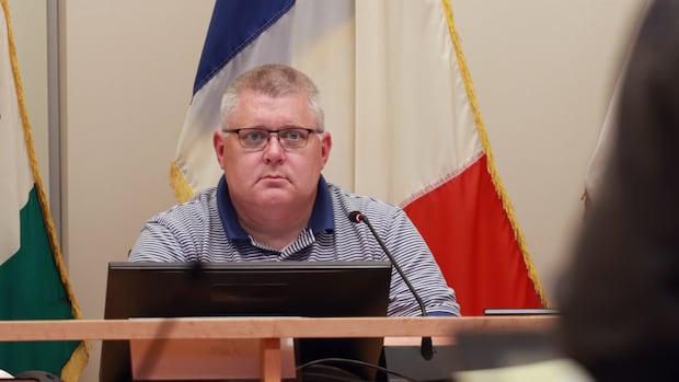 Apology issued over policing budget vote