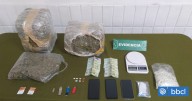Detienen a hombre con cerca de 10kg de marihuana y "otras especies para la venta" en Independencia