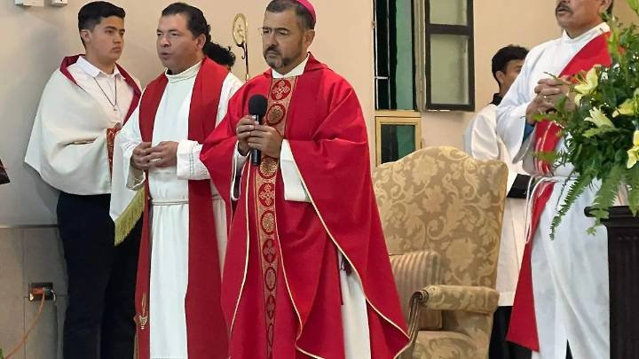 Preside obispo Mauricio Urrea misa por la festividad de San Judas Tadeo