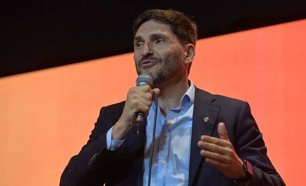 Pullaro reconoció la pobreza que padece Santa Fe: "No llegan a fin de mes"