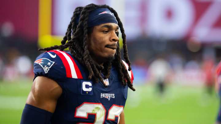 Patriots send former second-round pick Kyle Dugger to Steelers